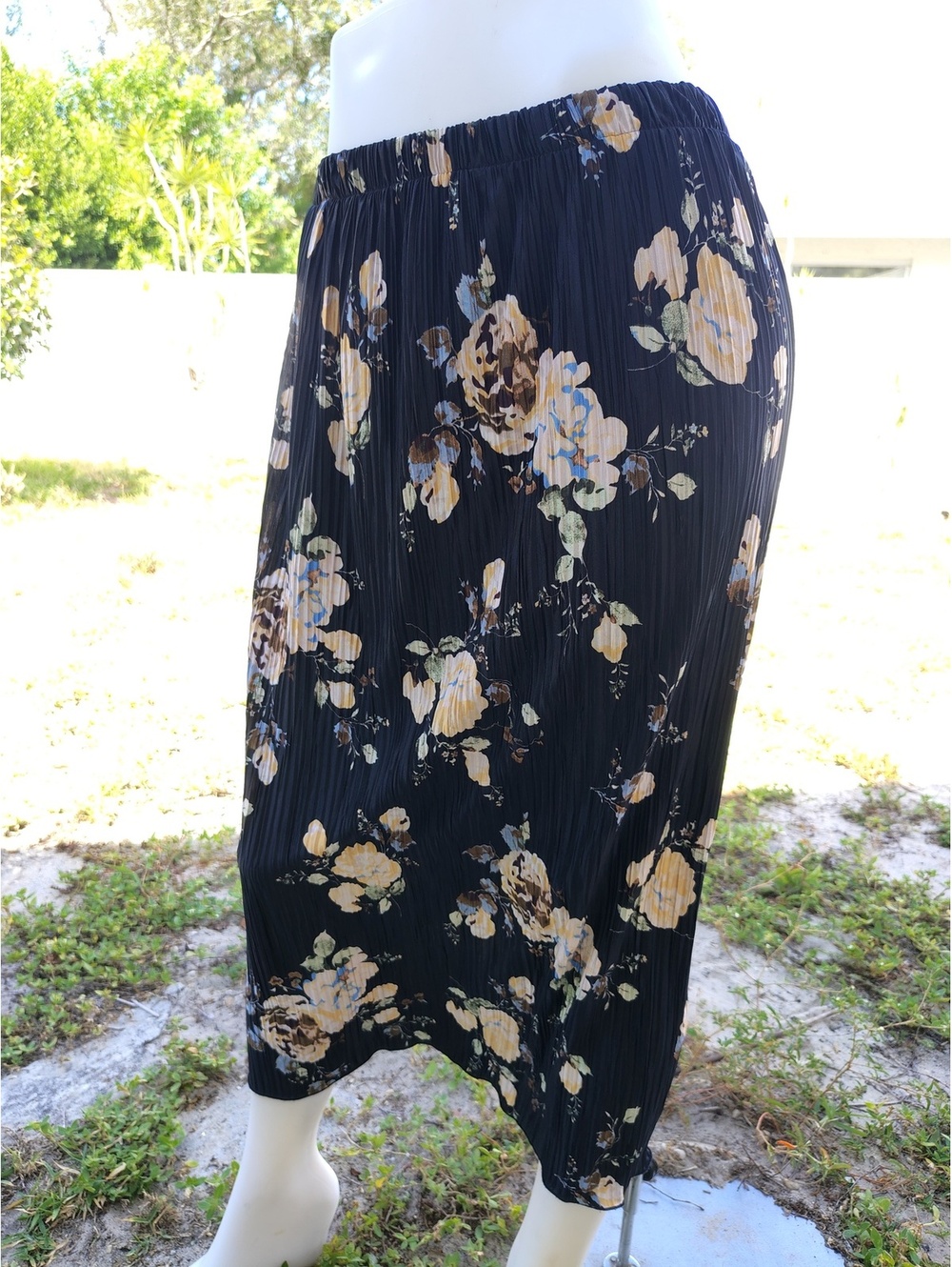 Everleigh Maxi Skirt Size Large Women's